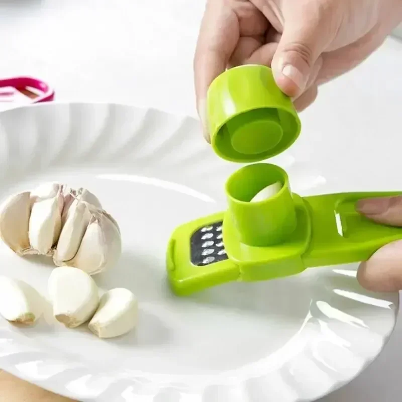 Kitchen Gadgets Everyone Needs - Hot 1 Pack Mini Garlic Grinder